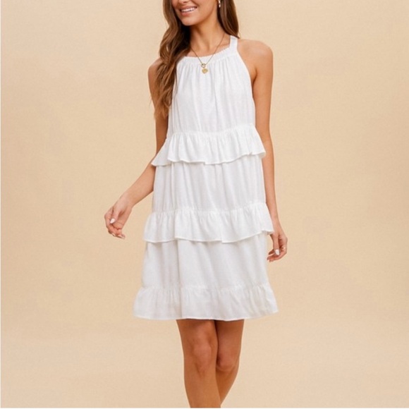 Hem & Thread Dresses & Skirts - Hem & Thread NWT white tiered dress